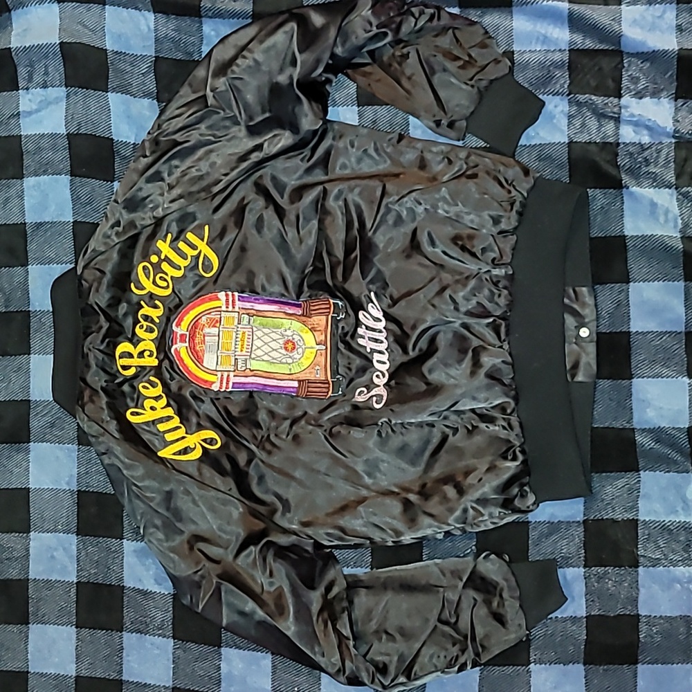 Vintage. Made in USA. Juke Box City Seattle. RICK. Bowling Jacket. Size Large.